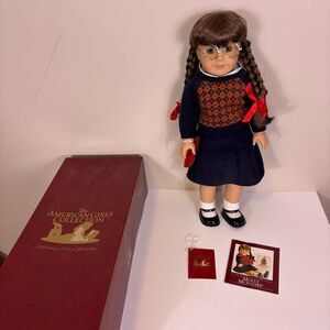 American Girl Doll Molly McIntire Doll with Box 18”
